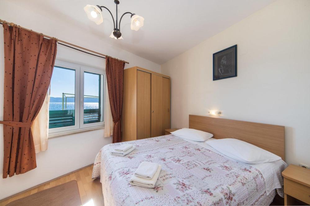 Apartments Dominko Brist Extérieur photo