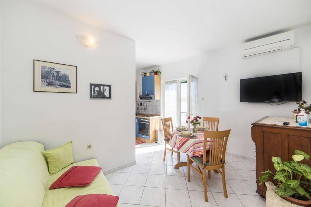 Apartments Dominko Brist Extérieur photo