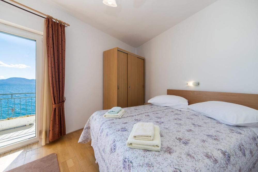 Apartments Dominko Brist Extérieur photo