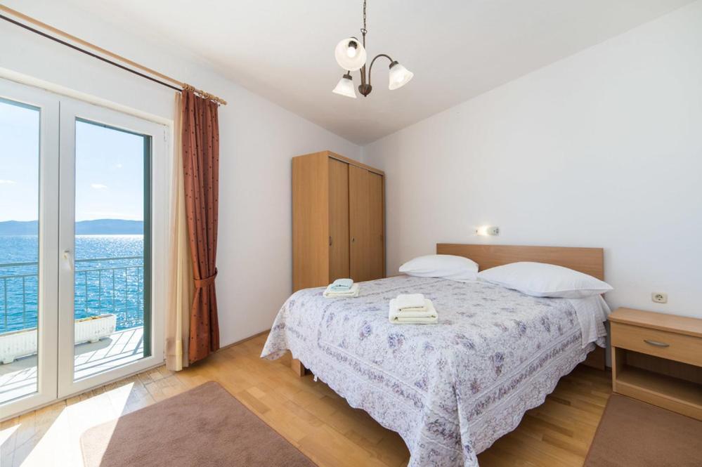 Apartments Dominko Brist Extérieur photo